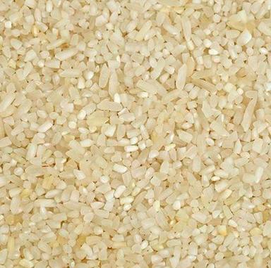 B Grade Commonly Cultivated Pure And Dried Broken Rice  Broken (%): 5%