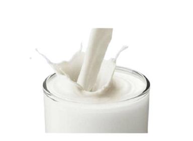Healthy And Nutritious No Added Preservative White Fresh Buffalo Milk Age Group: Old-Aged