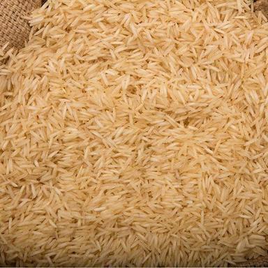 आमतौर पर खेती की जाने वाली 99% शुद्ध और सूखे लंबे दाने वाले बासमती चावल का मिश्रण (%): 1% 