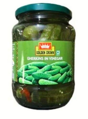 Elongated 670 Gram Spicy Salty And Tasty Golden Crown Gherkin Pickle