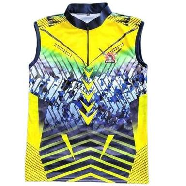 Men Comfortable Sleeveless Multicolor Sports Wear Multicolor Polyester T Shirts Design: Printed