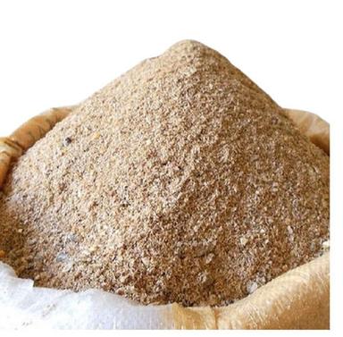 A Grade 100 Percent Purity Chemical Free Wheat Bran Powder for Cattle