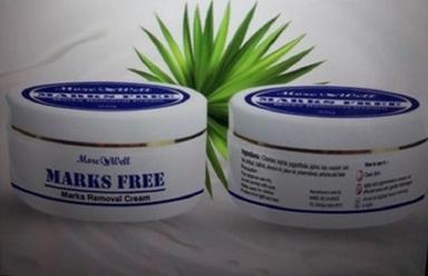 Chemical And Oil Free All Skin Types Face Cream For Instant Glow And Skin Whitening