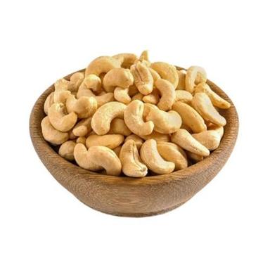 A Grade Common Cultivated Half Moon Shape Dried Raw Cashews Nuts Broken (%): 1%