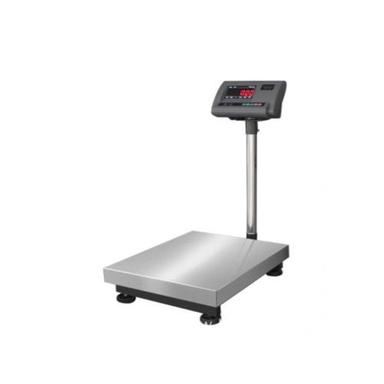 Weighing Scale With Digital Display Accuracy: 0.5  %