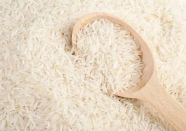 Organic Commonly Cultivated Dried Medium Grain Whole White Basmati Rice  Capacity: 10 Liter/Day