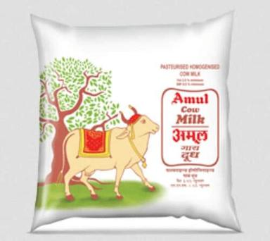  धोने योग्य स्वस्थ ओरिजिनल फ्लेवर प्राकृतिक और मिनरल्स के साथ ताज़ा अमूल गाय का दूध, 500 मिलीलीटर का पैक 