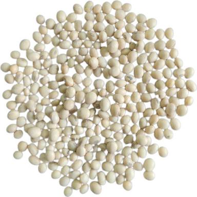 Organic Cultivated 99.9% Pure 1 Kg Pack Fresh Tasty Dried Healthy Soybean Seeds Admixture (%): 0.6%