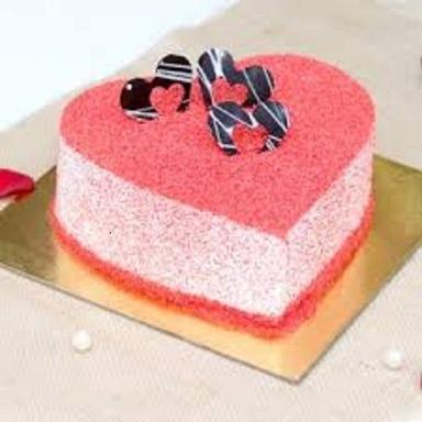 Delicious And Tasty Fresh Heart Shape Solid Form Cream Birthday Cake