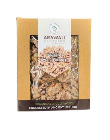 Brown Organically Cultivated Walnut Kernel (Vacuumed)