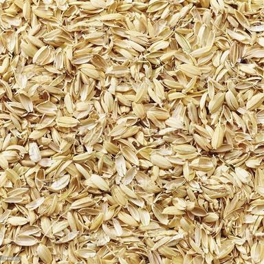 Brown Rice Husk For Cattle Feed With Packaging Size 15 - 20 Kg With 100% Purity