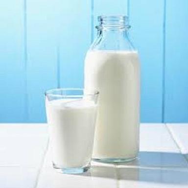 प्राकृतिक स्वस्थ विटामिन A D E और K का अच्छा स्रोत शुद्ध ताजा गाय का दूध आयु वर्ग: बच्चे
