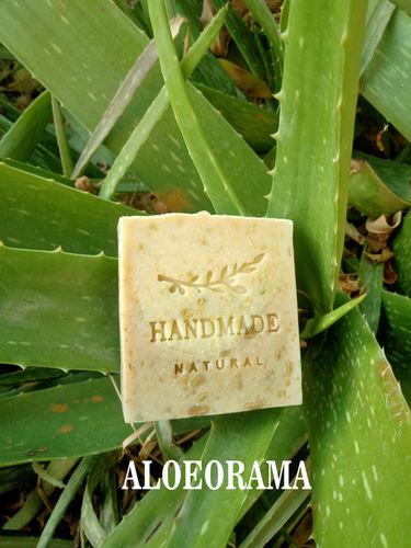 Handmade Aloe Vera Soap Size: 7*7*2 Cm